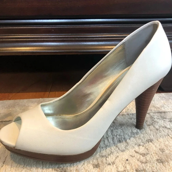 Style & Co White Heels - Picture 1 of 7